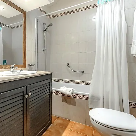 Apto Con Piscina, Terraza Privada & Ac San Miguel de Abona
