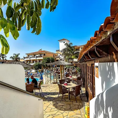 Lägenhetshotell Apto Con Piscina, Terraza Privada & Ac